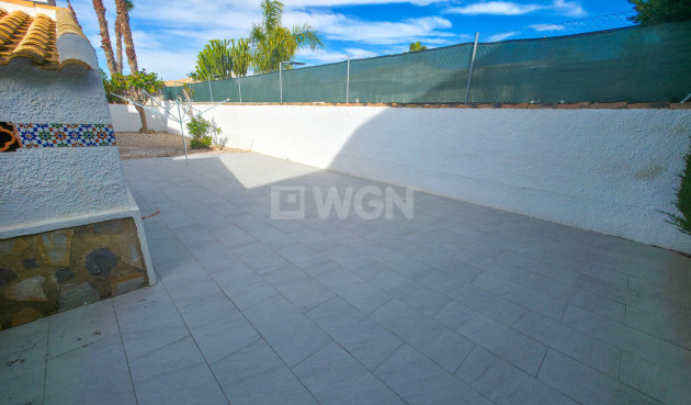 Resale - Villa - Torrevieja - Costa Blanca