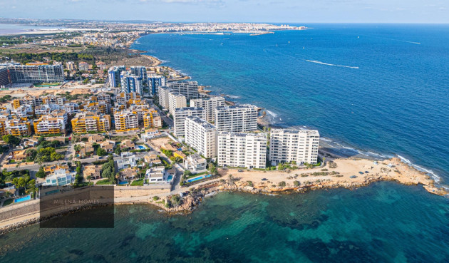 Resale - Apartment / flat - Torrevieja - Punta Prima