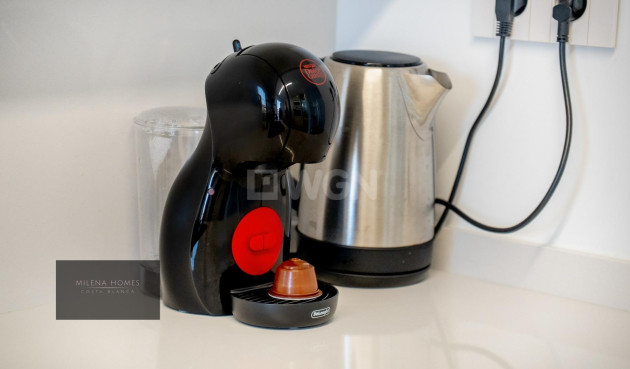 Resale - Apartment / flat - Torrevieja - Punta Prima