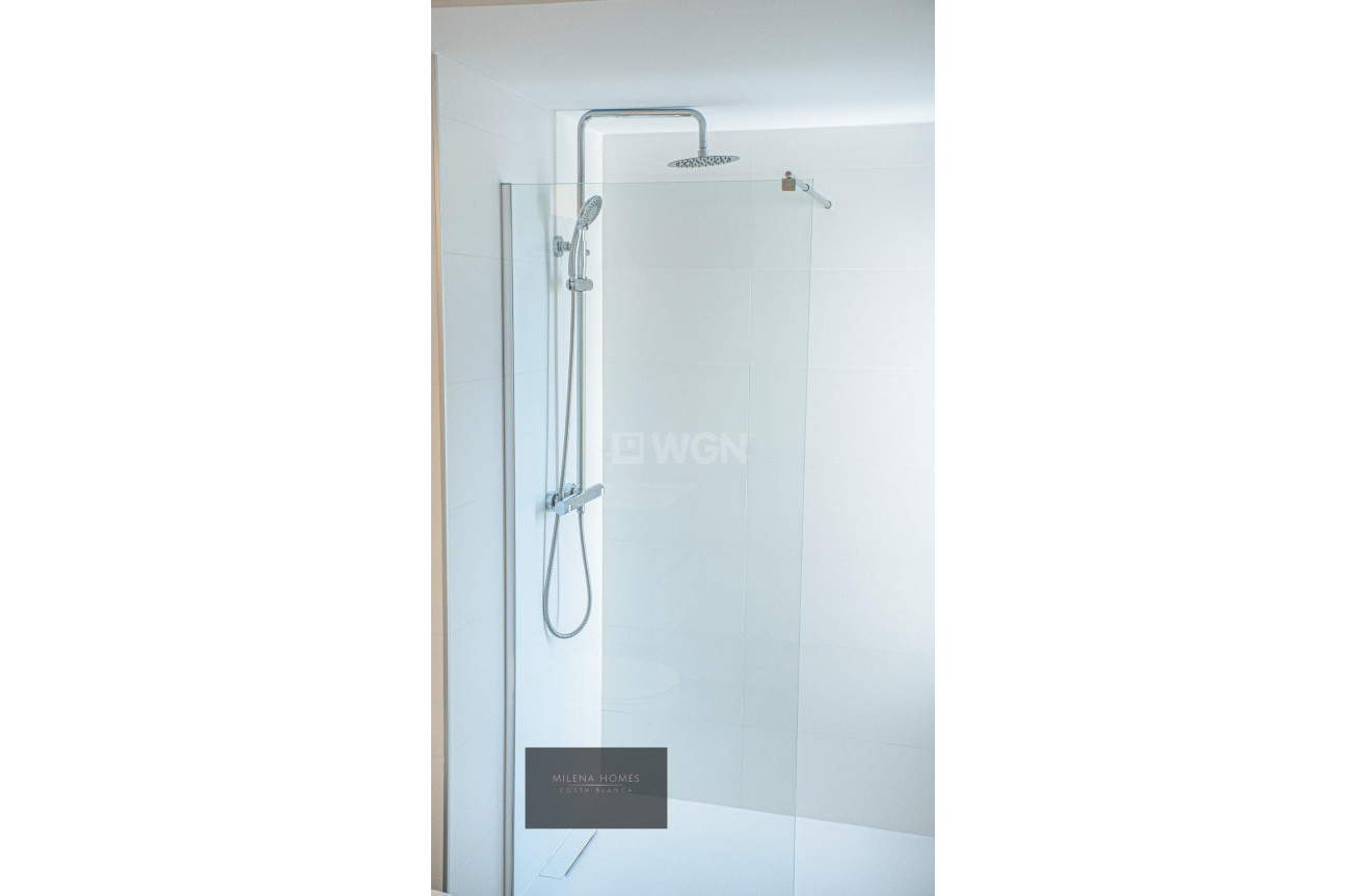 Resale - Apartment / flat - Torrevieja - Punta Prima