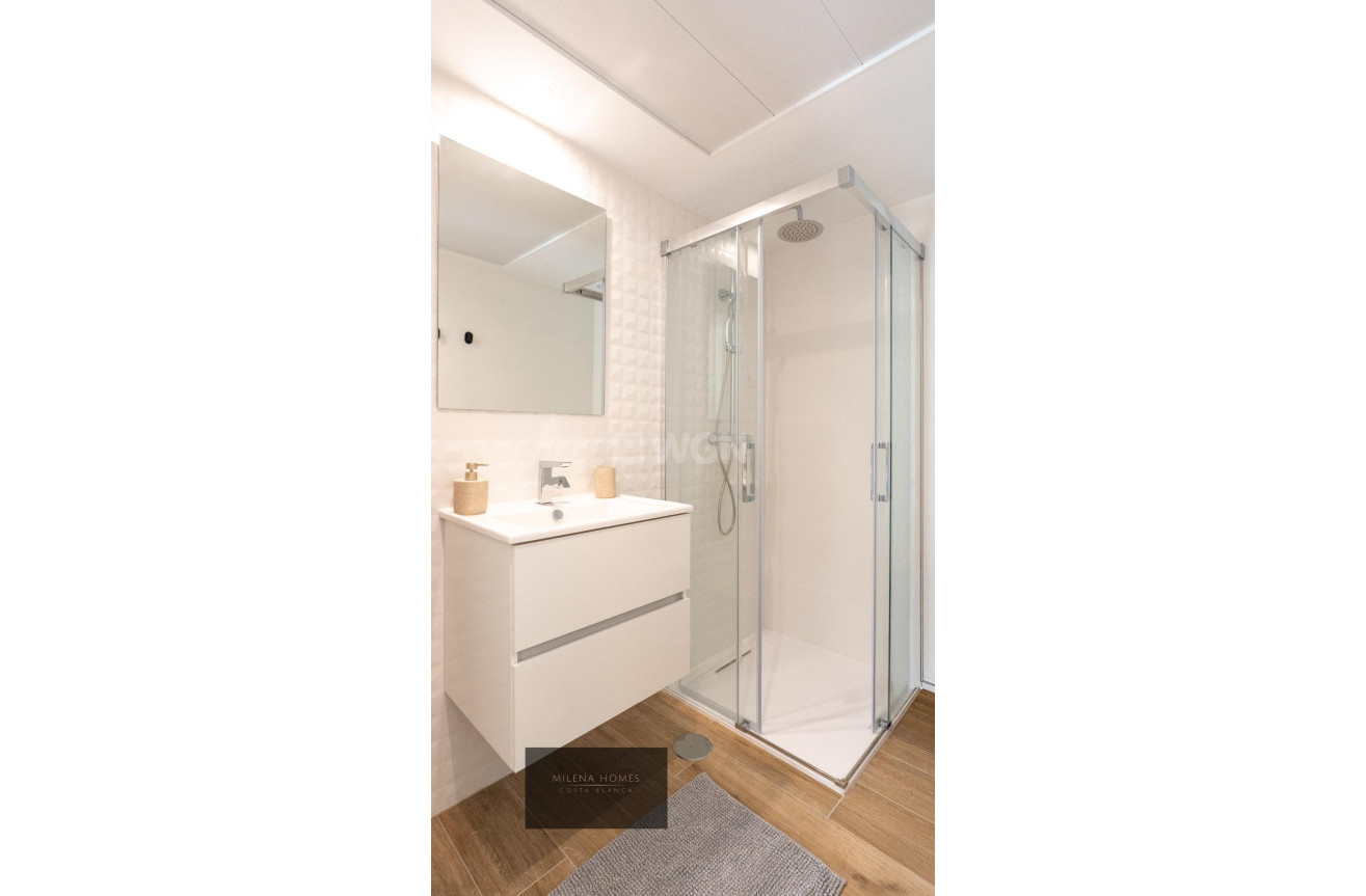 Reventa - Apartamento / piso - Torrevieja - Punta Prima