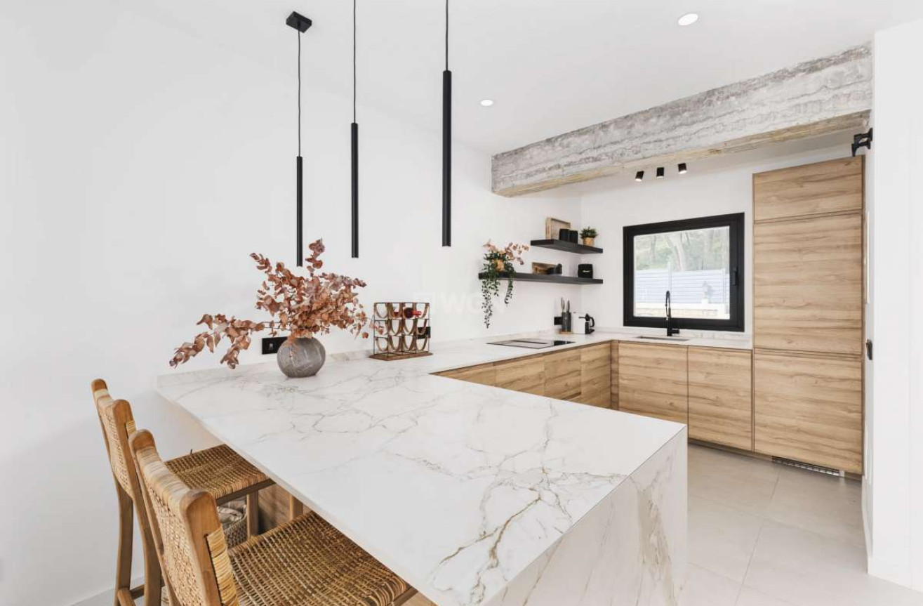 Resale - Townhouse - Marbella centre - Inland