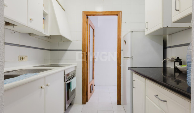 Resale - Apartment / flat - Torrevieja - Costa Blanca