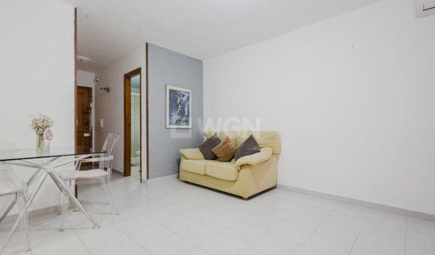 Resale - Apartment / flat - Torrevieja - Costa Blanca