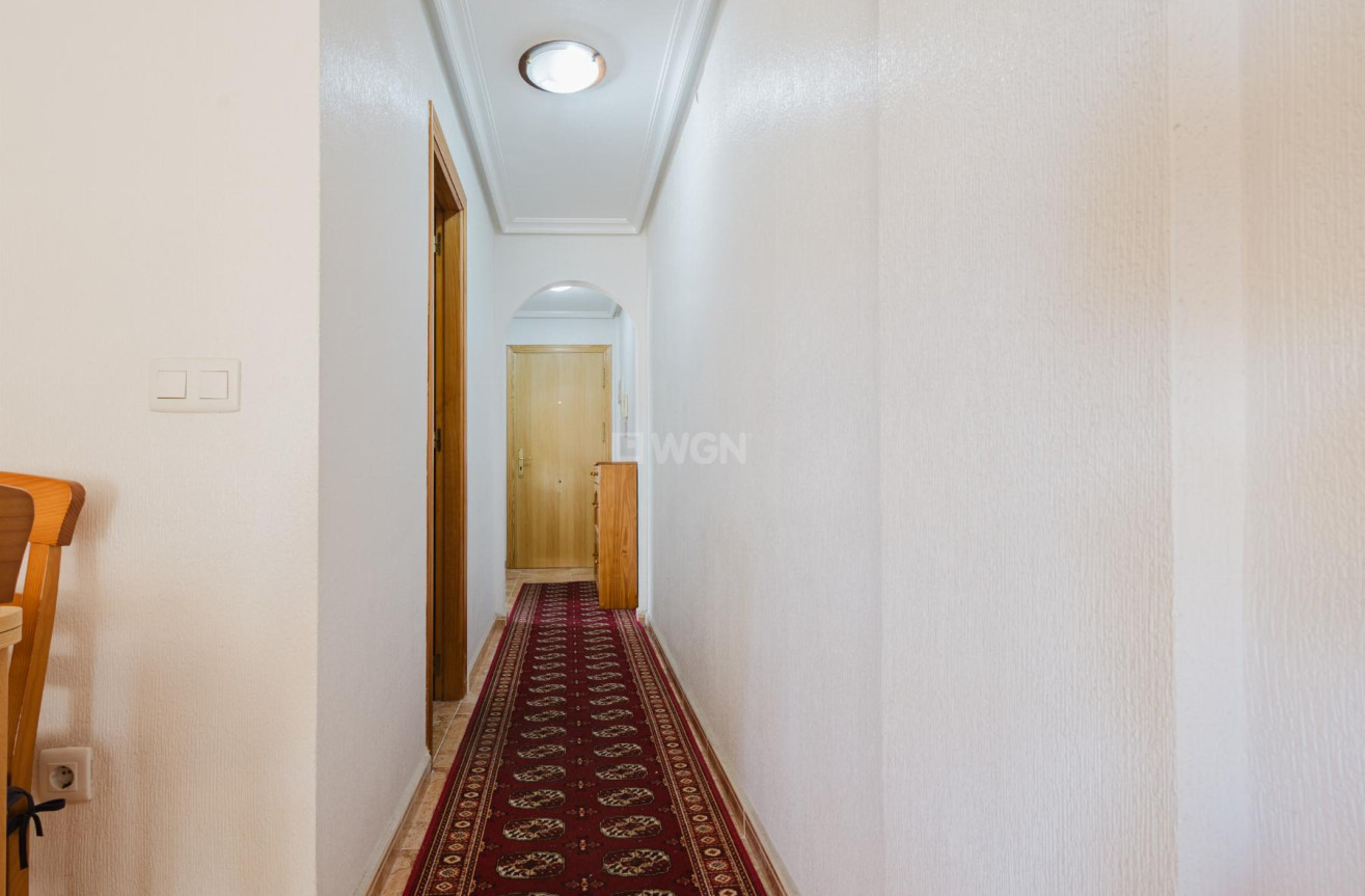 Resale - Apartment / flat - Torrevieja - Costa Blanca