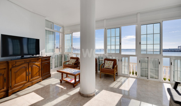 Resale - Apartment / flat - Torrevieja - Costa Blanca