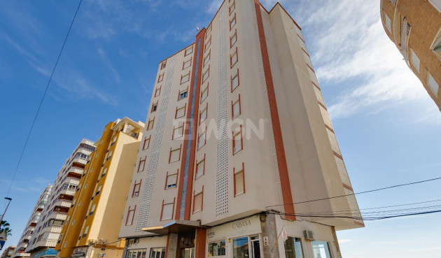Resale - Apartment / flat - Torrevieja - Costa Blanca