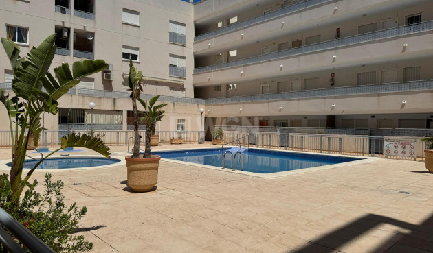 Reventa - Apartamento / piso - Almoradí - Inland