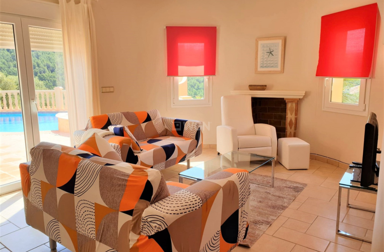 Odsprzedaż - Villa - Jávea - Costa Blanca