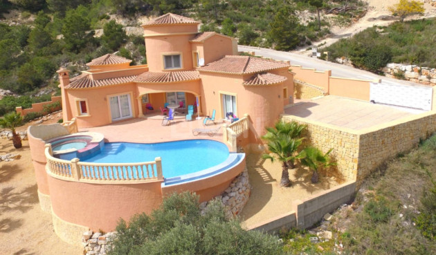 Odsprzedaż - Villa - Jávea - Costa Blanca