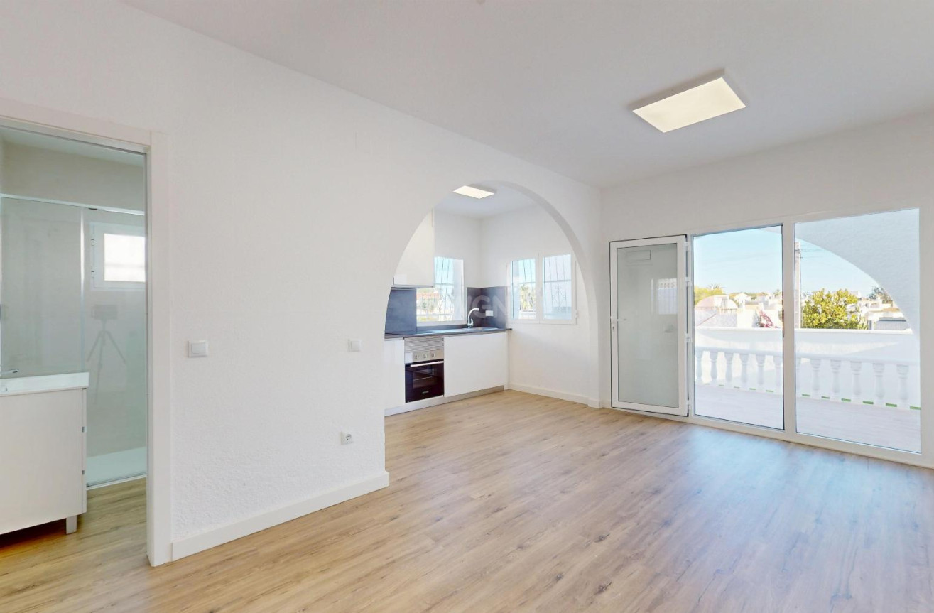 Wiederverkauf - Bungalow - Orihuela Costa - Costa Blanca