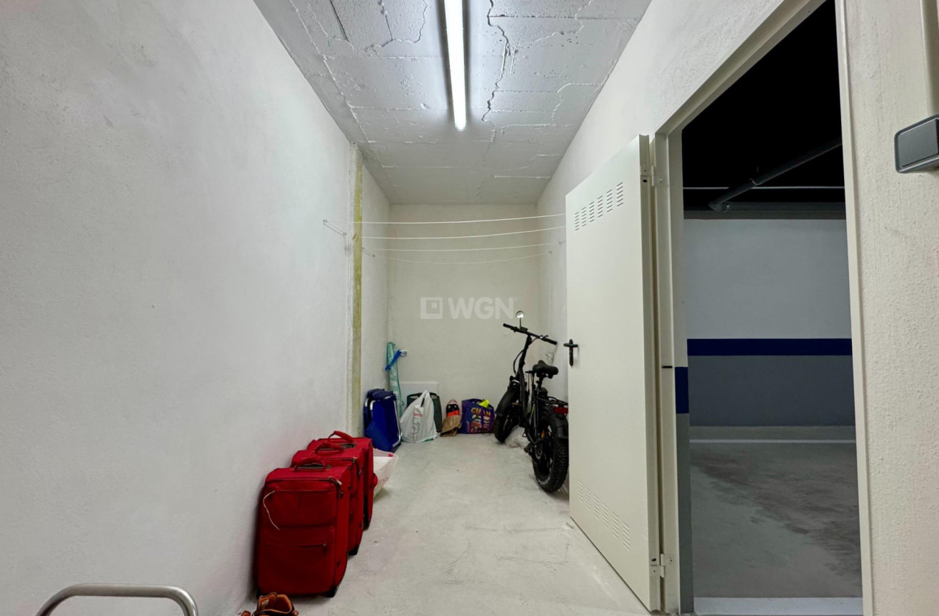 Reventa - Apartamento / piso - Orihuela - Las Colinas Golf