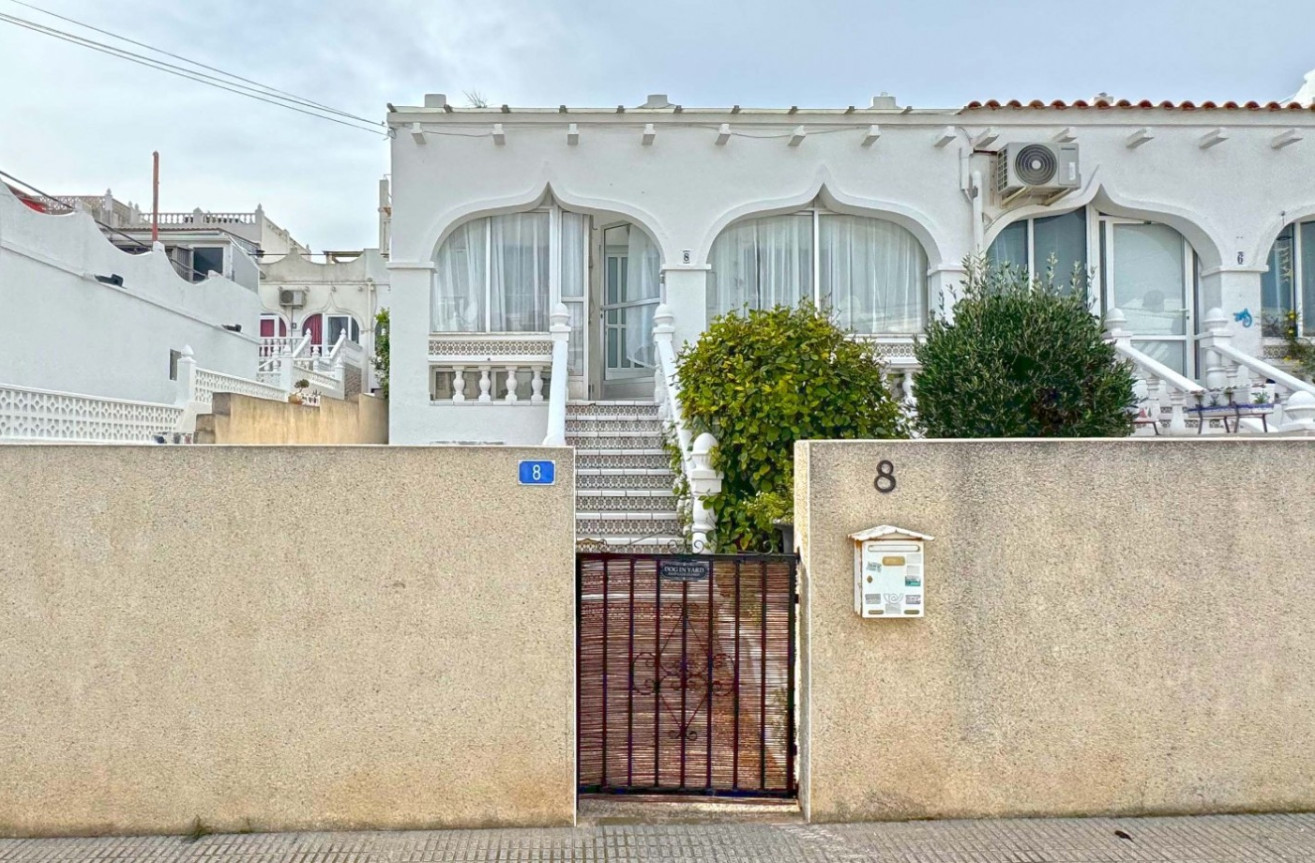 Reventa - Adosado - San Miguel de Salinas - Inland