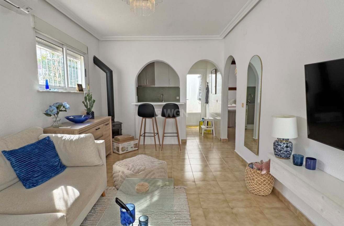 Reventa - Adosado - San Miguel de Salinas - Inland