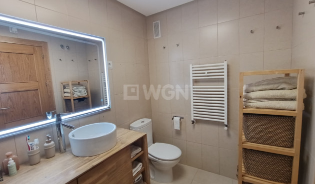 Odsprzedaż - Mieszkanie w bloku - La Torre Golf Resort - Inland