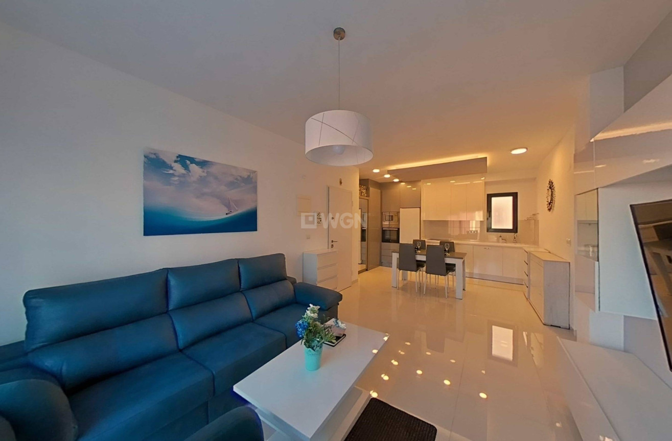 Reventa - Apartamento / piso - Pilar de la Horadada - La Torre de la Horadada