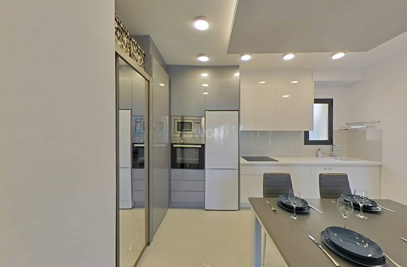 Reventa - Apartamento / piso - Pilar de la Horadada - La Torre de la Horadada