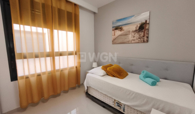 Reventa - Apartamento / piso - Pilar de la Horadada - La Torre de la Horadada