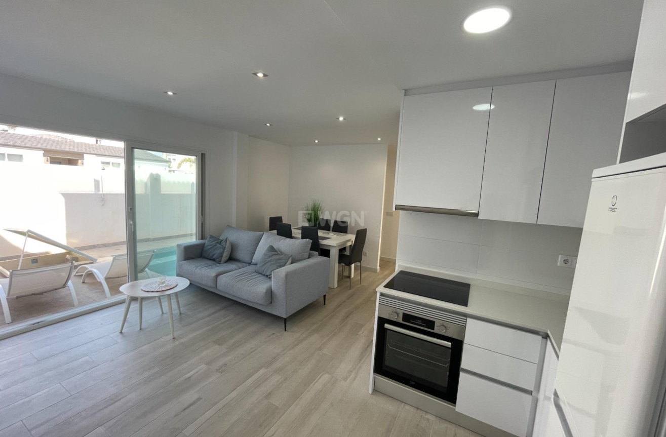 Resale - Bungalow - Orihuela Costa - La Regia