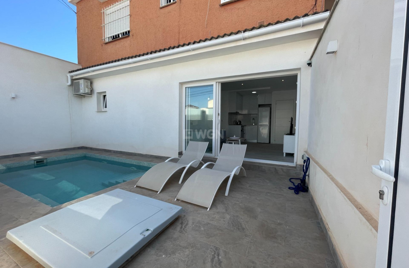 Resale - Bungalow - Orihuela Costa - La Regia