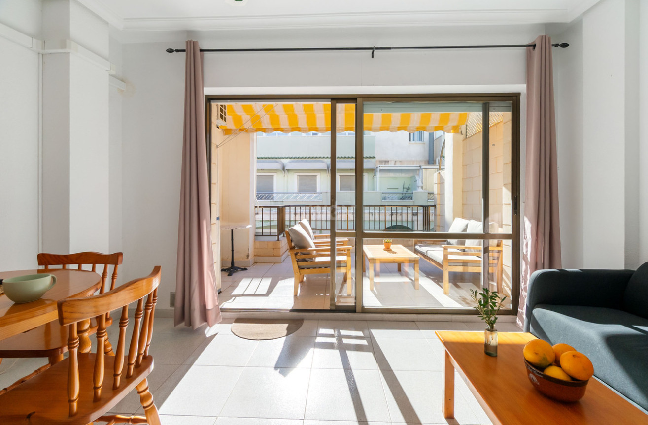 Reventa - Apartamento / piso - Torrevieja - Playa del Cura