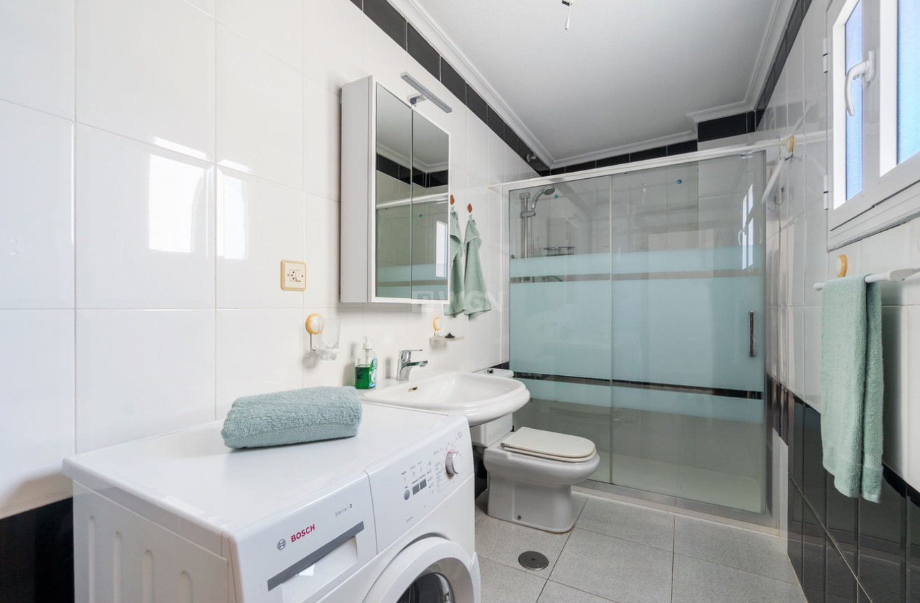 Reventa - Apartamento / piso - Torrevieja - Playa del Cura