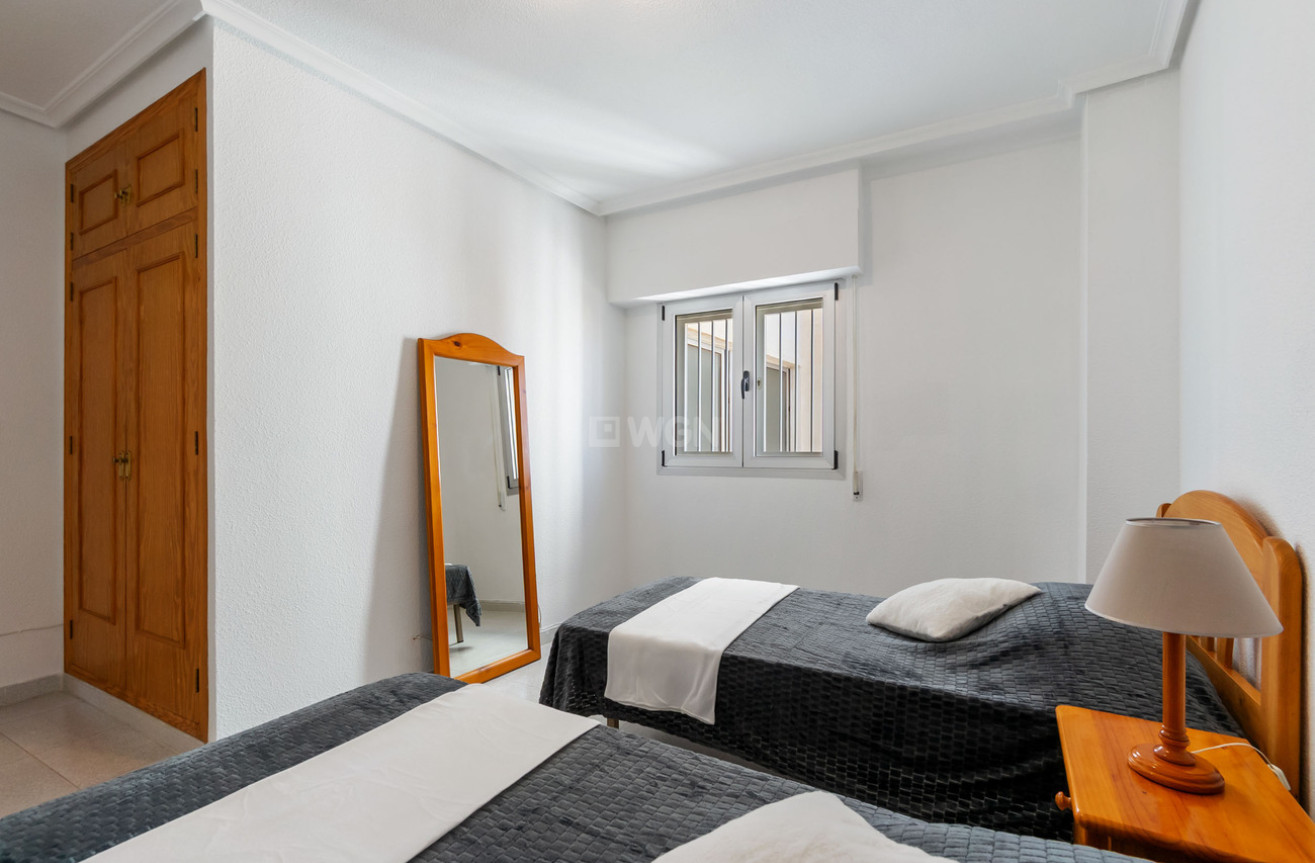 Reventa - Apartamento / piso - Torrevieja - Playa del Cura