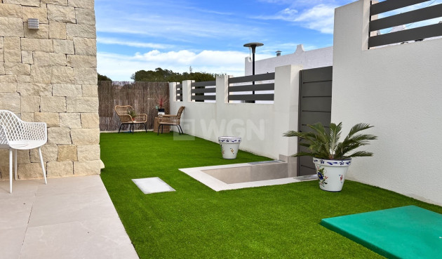 Odsprzedaż - Villa - San Miguel de Salinas - Costa Blanca