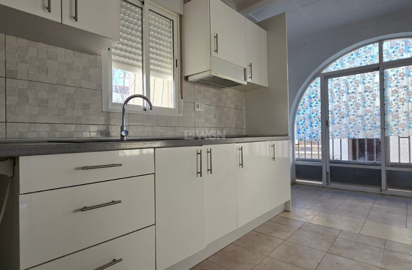 Resale - Villa - Torrevieja - Costa Blanca