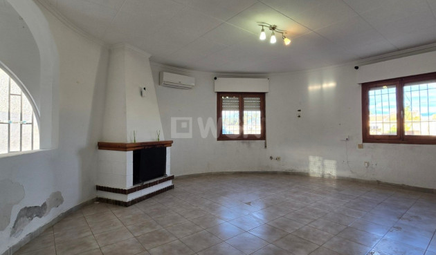 Resale - Villa - Torrevieja - Costa Blanca