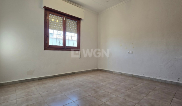 Resale - Villa - Torrevieja - Costa Blanca