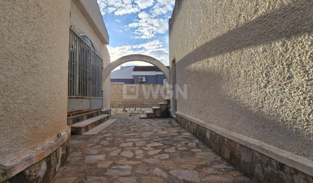 Resale - Villa - Torrevieja - Costa Blanca