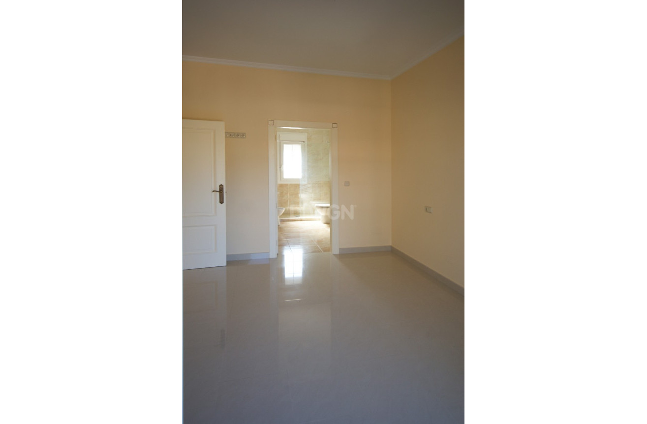 Reventa - Villa - Cabo Roig - Costa Blanca