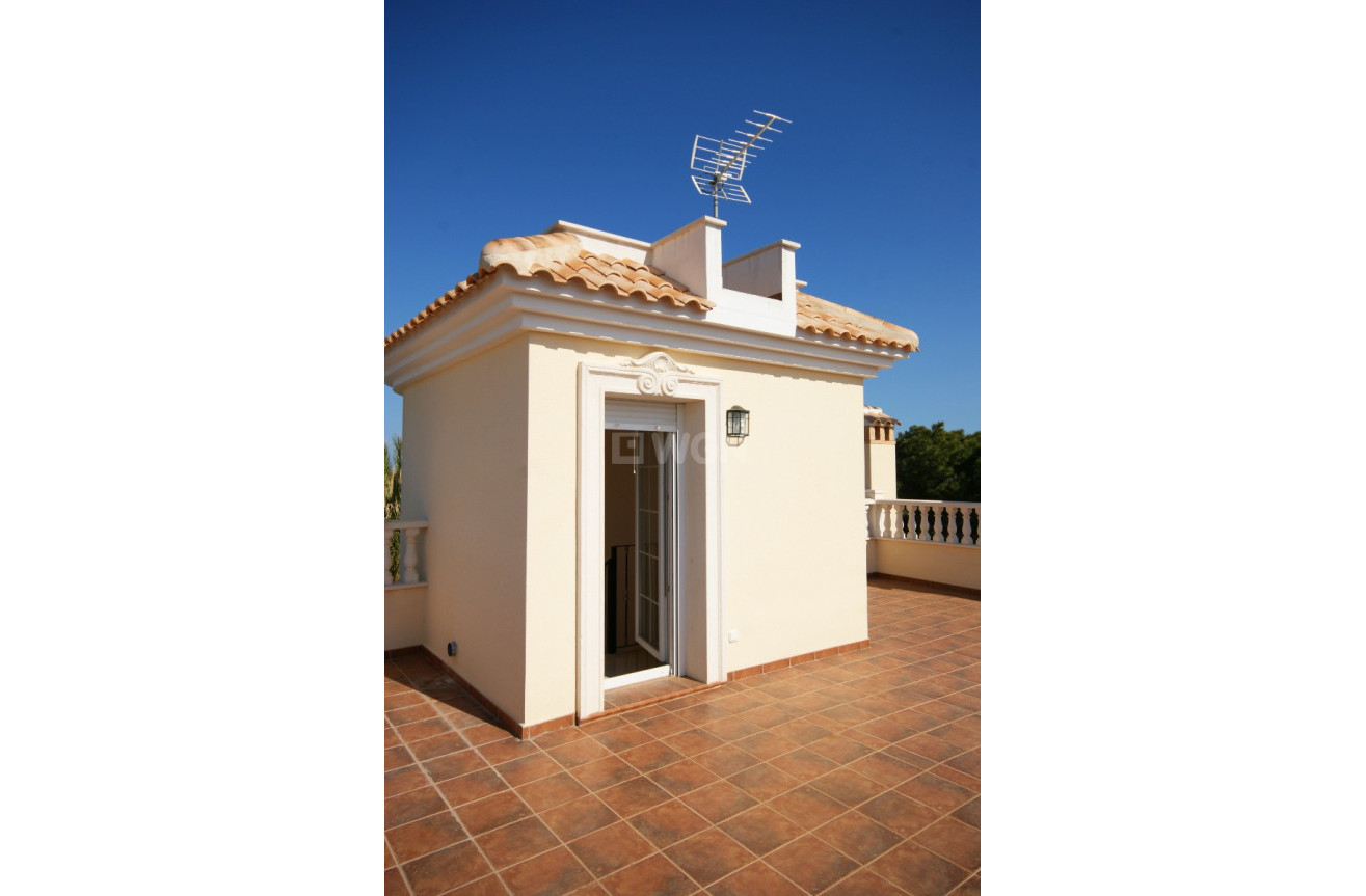 Reventa - Villa - Cabo Roig - Costa Blanca