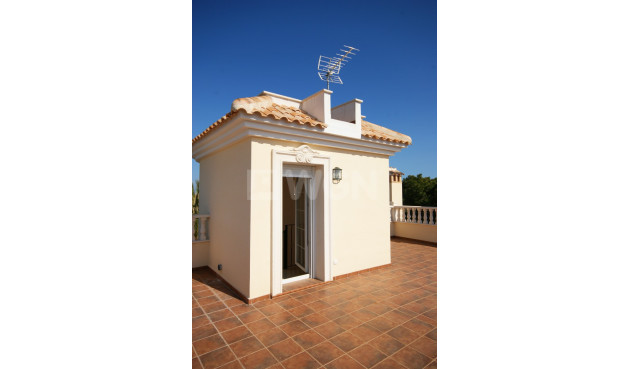 Reventa - Villa - Cabo Roig - Costa Blanca