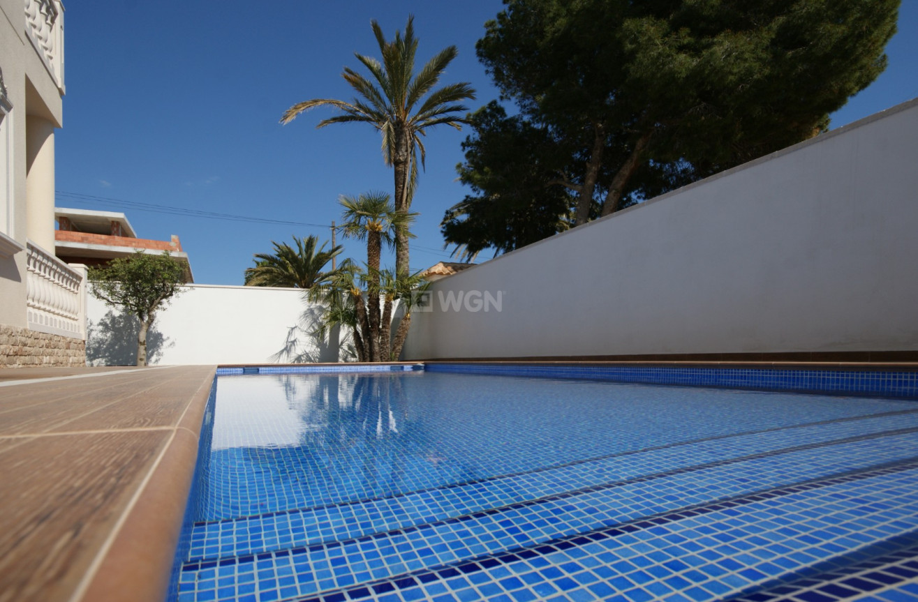 Reventa - Villa - Cabo Roig - Costa Blanca