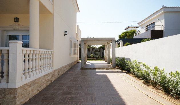 Reventa - Villa - Cabo Roig - Costa Blanca