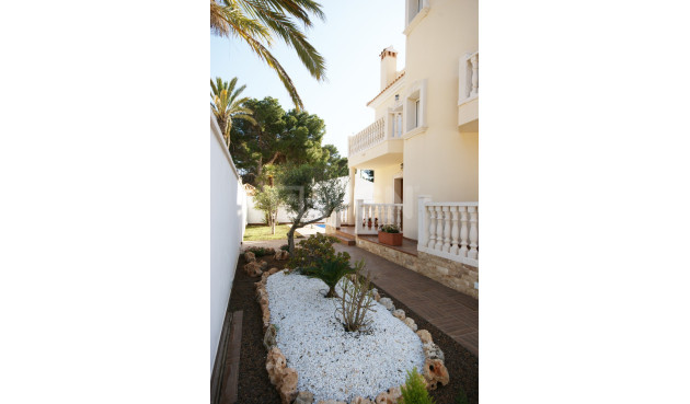 Reventa - Villa - Cabo Roig - Costa Blanca