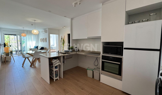 Odsprzedaż - Mieszkanie w bloku - Pilar de la Horadada - Riomar