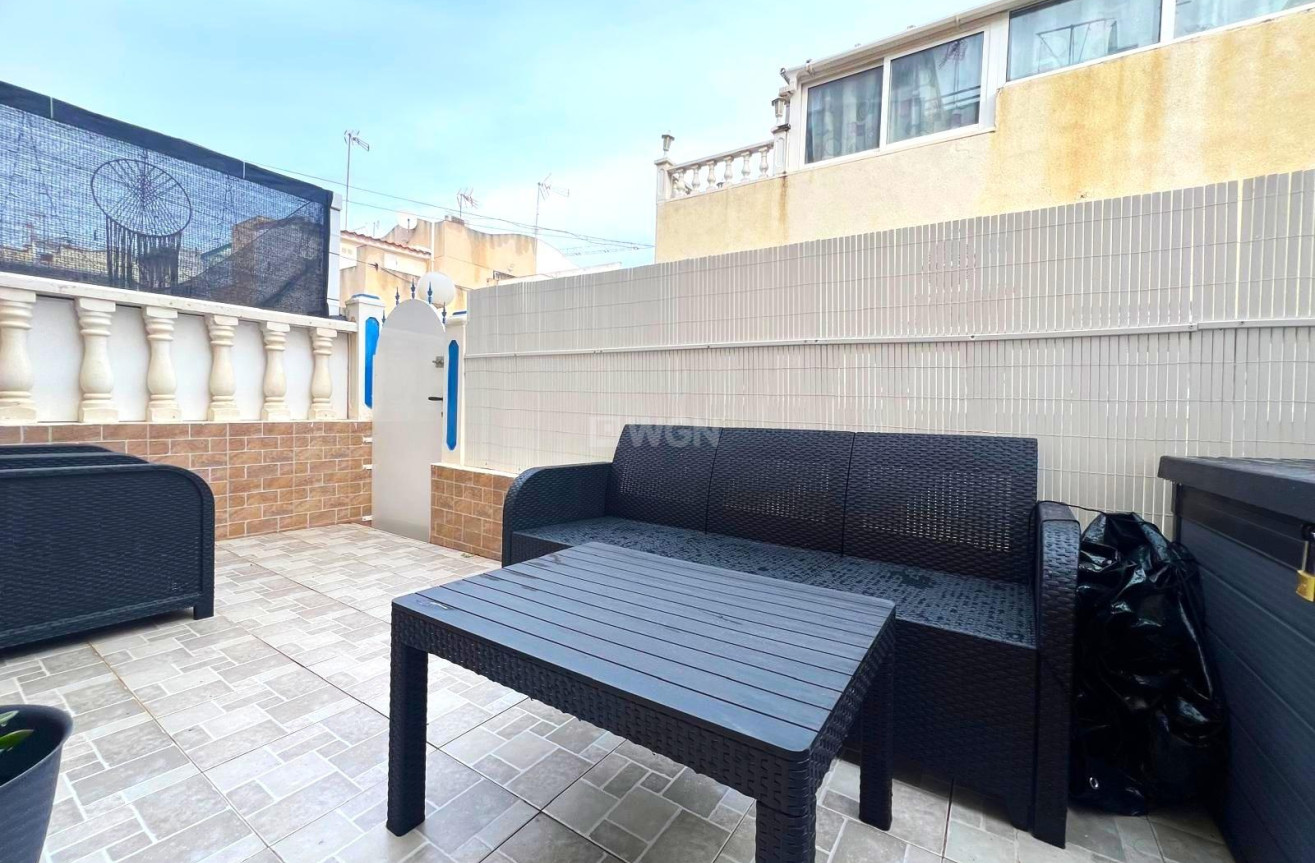 Odsprzedaż - Bungalow - Torrevieja - Los Balcones