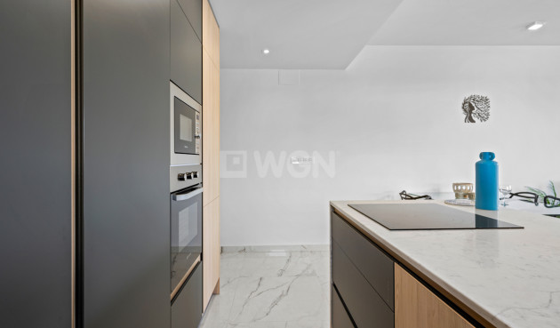 Resale - Apartment / flat - Villamartin - Costa Blanca