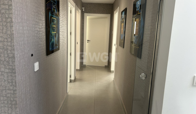 Odsprzedaż - Villa - Los Balcones - Costa Blanca