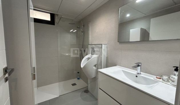 Odsprzedaż - Villa - Los Balcones - Costa Blanca