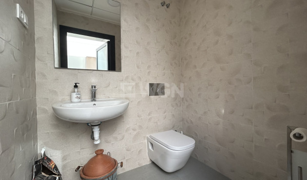 Odsprzedaż - Villa - Los Balcones - Costa Blanca