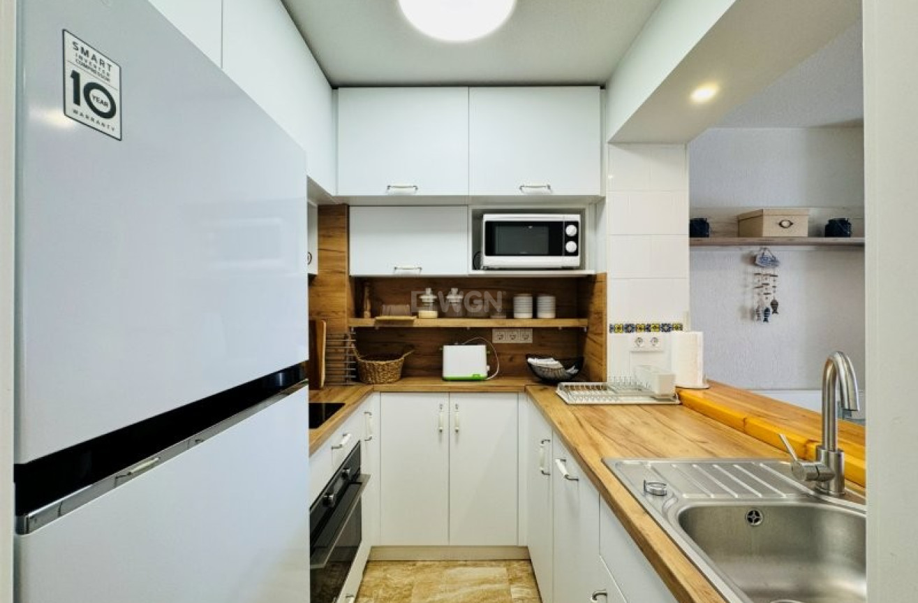 Odsprzedaż - Mieszkanie w bloku - La Mata - Costa Blanca