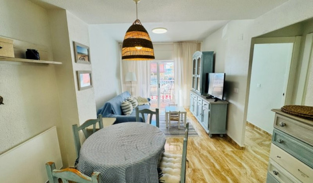 Odsprzedaż - Mieszkanie w bloku - La Mata - Costa Blanca