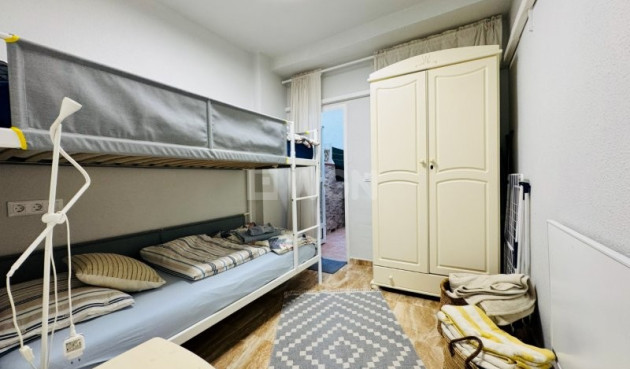 Odsprzedaż - Mieszkanie w bloku - La Mata - Costa Blanca