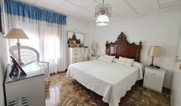 Odsprzedaż - Kamienica - Elda - Inland