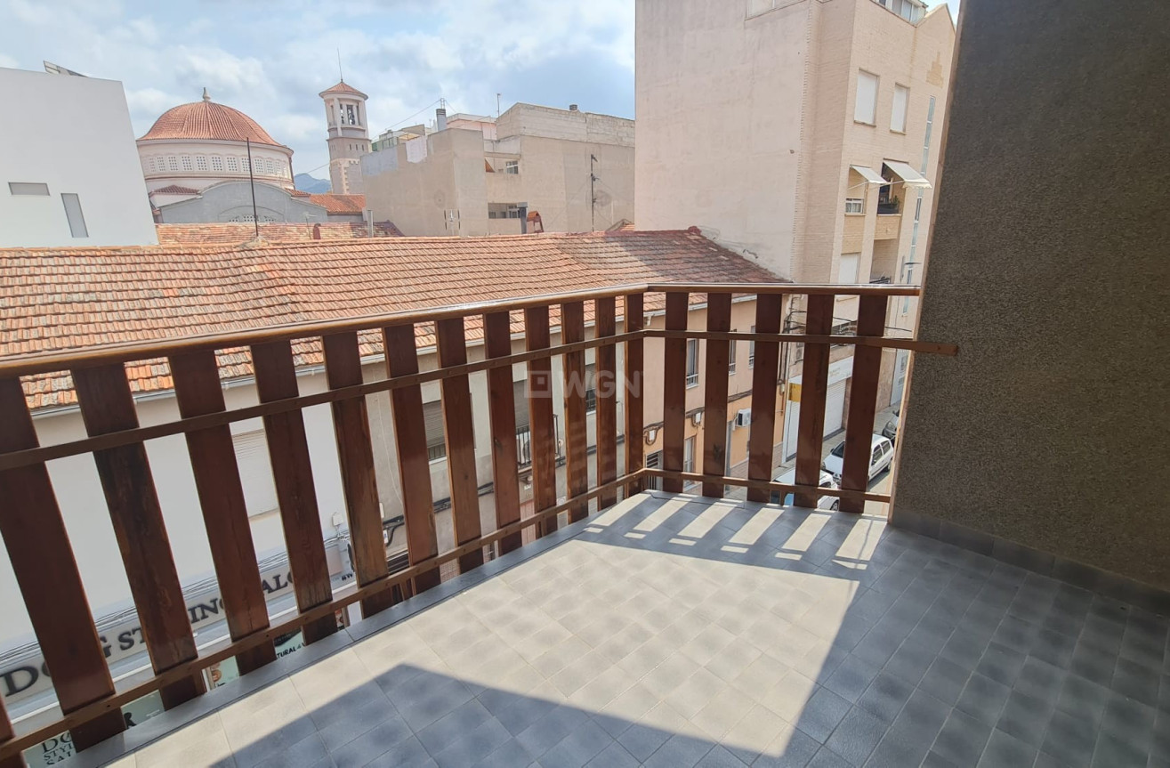 Odsprzedaż - Kamienica - Elda - Inland