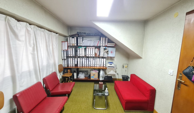 Odsprzedaż - Kamienica - Elda - Inland